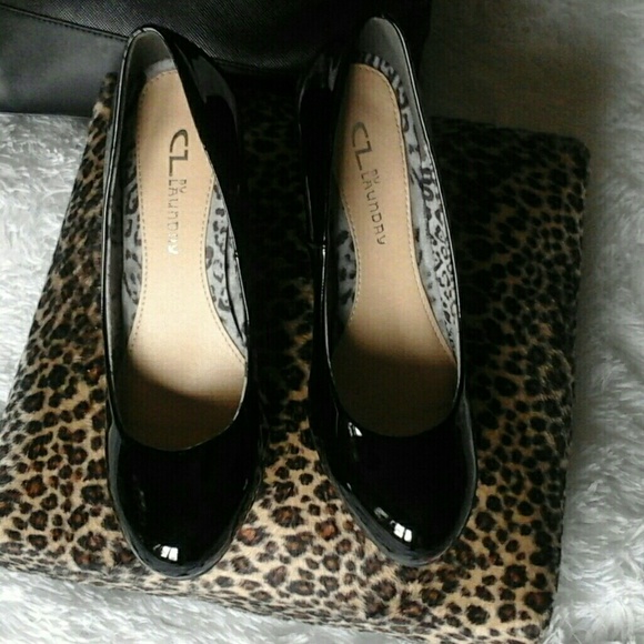 Chinese Laundry Shoes - Chinese Laundry black patent leather pumps